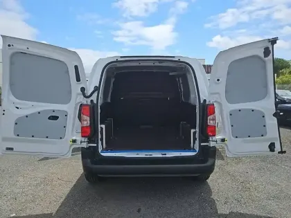 Photo 39 Opel combo  CARGO M 650 KG BLUEHDI 100 S&S BVM6