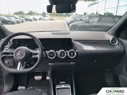 Photo 10 Mercedes GLA  200 7G-DCT