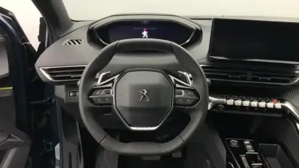 Photo 11 Peugeot 3008  Hybrid 136 e-DCS6 Allure Pack