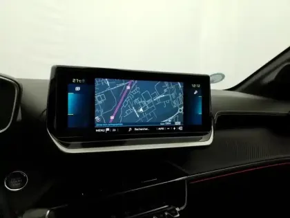 Photo 21 Peugeot 208  Electrique 50 kWh 136ch GT