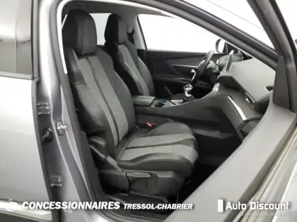 Photo 8 Peugeot 3008  1.2 Puretech 130ch S&S BVM6 Allure