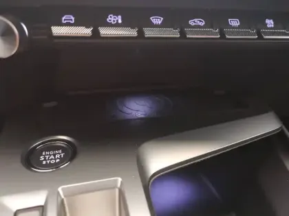 Photo 13 Peugeot 308  PureTech 130ch S&S EAT8