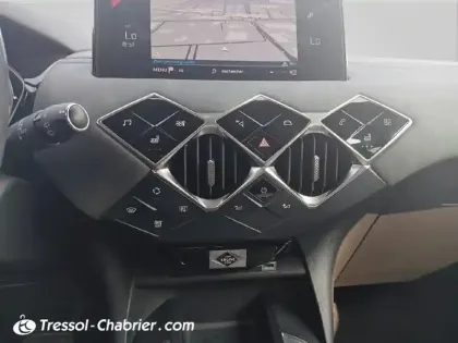 Photo 14 DS DS 3 DS3 Crossback PureTech 155 EAT8 Grand Chic