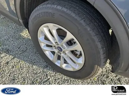 Photo 28 Ford Kuga  2.5 Duratec 190 ch FlexiFuel FHEV E85 Powershift