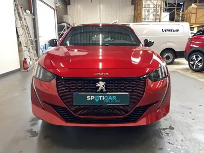 Photo 31 Peugeot 208  Electrique 50 kWh 136ch