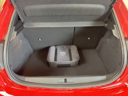 Photo 24 Peugeot 208  Electrique 50 kWh 136ch