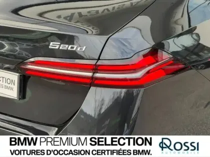 Photo 21 BMW Serie 5 Série 5 520dA 197ch M Sport xDrive