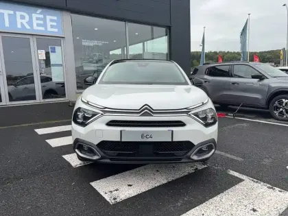 Photo 9 Citroën C4 e- X 136 ch Automatique
