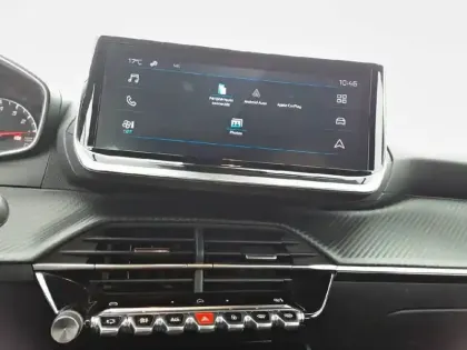 Photo 14 Peugeot 2008  PureTech 100 S&S BVM6