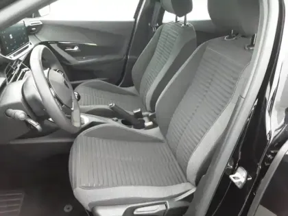 Photo 8 Peugeot 2008  PureTech 100 S&S BVM6