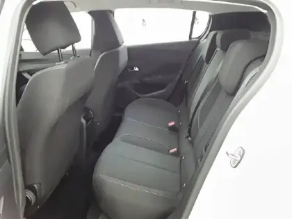 Photo 29 Peugeot 308  PHEV 180 e-EAT8