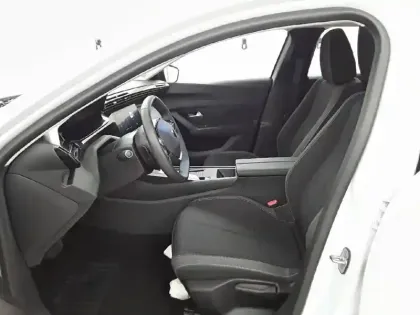 Photo 28 Peugeot 308  PHEV 180 e-EAT8