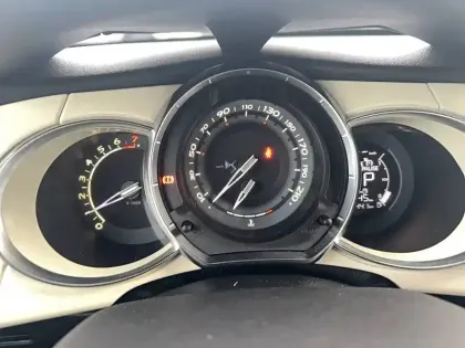 Photo 26 DS DS 3  PureTech 110 BVA