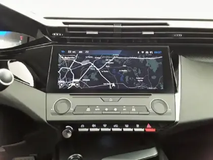 Photo 34 Peugeot 308  PHEV 180 e-EAT8