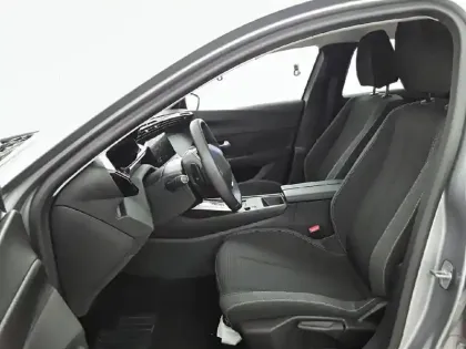 Photo 28 Peugeot 308  PHEV 180 e-EAT8