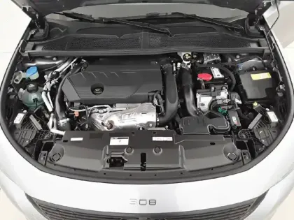 Photo 39 Peugeot 308  PHEV 180 e-EAT8