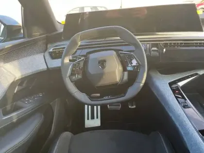 Photo 8 Peugeot 5008  Electrique 73 kWh 210 ch