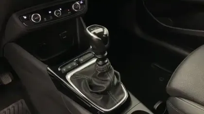 Photo 21 Opel Crossland  1.2 Turbo 130 ch BVM6 Elegance