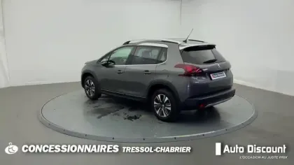 Photo 26 Peugeot 2008  PureTech 130ch S&S BVM6 Allure