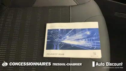 Photo 15 Peugeot 2008  PureTech 130ch S&S BVM6 Allure