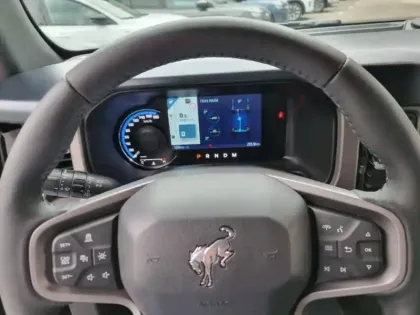 Photo 14 Ford Bronco  2.7 V6 EcoBoost 335ch Outer Banks Powershift