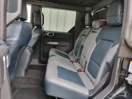 Photo 10 Ford Bronco  2.7 V6 EcoBoost 335ch Outer Banks Powershift