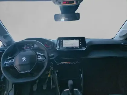 Photo 27 Peugeot 208  PureTech 75 S&S BVM5