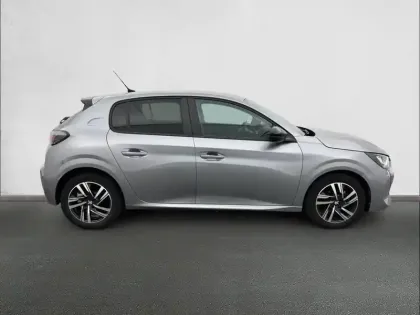 Photo 23 Peugeot 208  PureTech 75 S&S BVM5