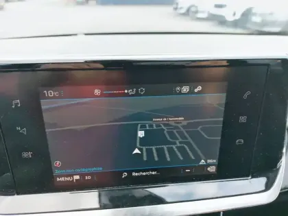 Photo 14 Peugeot 208  PureTech 75 S&S BVM5