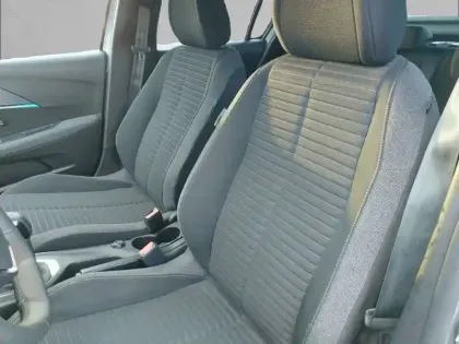 Photo 10 Peugeot 208  PureTech 75 S&S BVM5