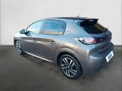 Photo 6 Peugeot 208  PureTech 75 S&S BVM5