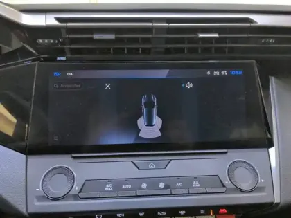 Photo 34 Peugeot 308  PHEV 180 e-EAT8