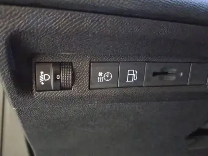 Photo 39 Peugeot 308  PHEV 180 e-EAT8