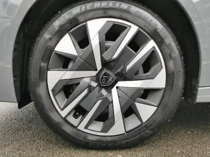 Photo 12 Peugeot 208 Gén. II Ph1 NG Active Pack 5