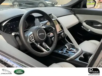 Photo 107 Jaguar E-Pace  P300e ch PHEV AWD BVA