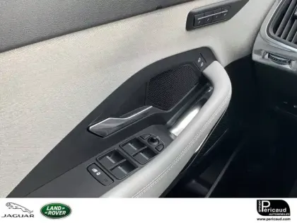 Photo 93 Jaguar E-Pace  P300e ch PHEV AWD BVA