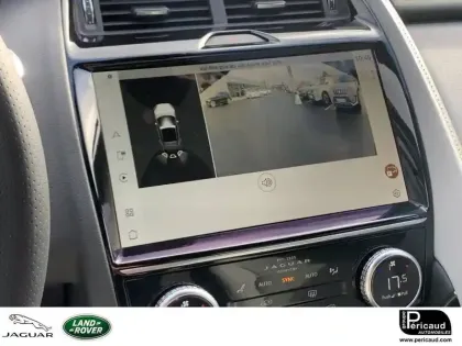 Photo 97 Jaguar E-Pace  P300e ch PHEV AWD BVA