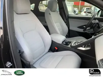 Photo 106 Jaguar E-Pace  P300e ch PHEV AWD BVA