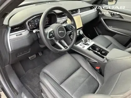 Photo 11 Jaguar F-Pace  P400e Plug-in-Hybrid R-Dynamic SE BVA8 AWD