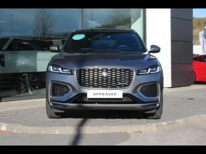 Photo 31 Jaguar F-Pace  P400e Plug-in-Hybrid R-Dynamic SE BVA8 AWD