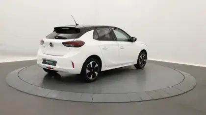 Photo 1 Opel Corsa  Electrique 136 ch & Batterie 50 kWh Elegance Business