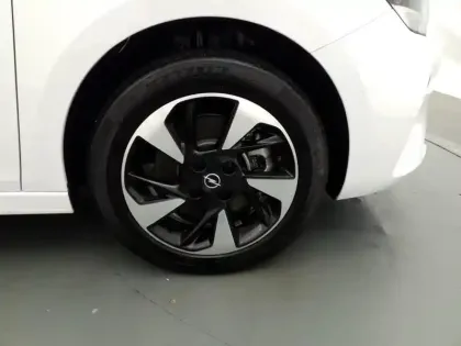 Photo 14 Opel Corsa  Electrique 136 ch & Batterie 50 kWh Elegance Business