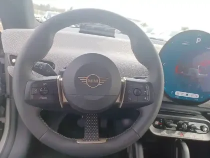 Photo 45 Mini Cooper  Electric SE 218 ch