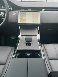 Photo 19 Land rover Range Rover  Evoque P300e PHEV AWD BVA8