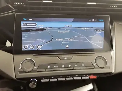 Photo 32 Peugeot 308  PHEV 180 e-EAT8