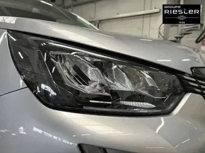 Photo 36 Peugeot 2008  PureTech 100 S&S BVM6