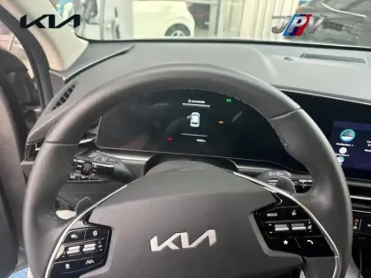 Photo 12 Kia Niro  1.6 GDi 171ch PHEV Active DCT6