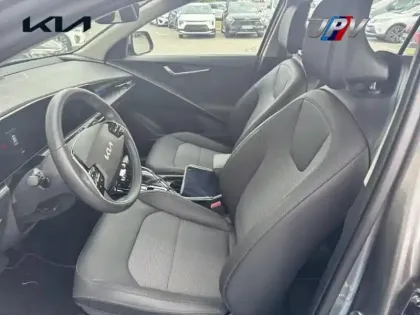 Photo 10 Kia Niro  1.6 GDi 171ch PHEV Active DCT6