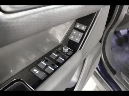 Photo 27 Land rover Range Rover Velar  2.0 P400e 404ch PHEV S AWD BVA