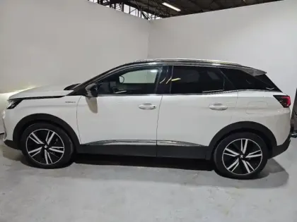 Photo 7 Peugeot 3008  HYBRID4 300ch GT Pack e-EAT8